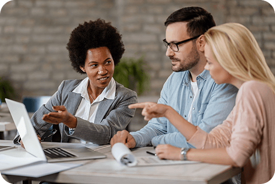 couple-getting-help-with-loan-mod